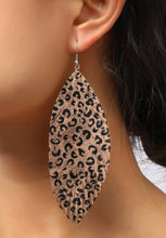 Load image into Gallery viewer, Leopard leaf earrings
